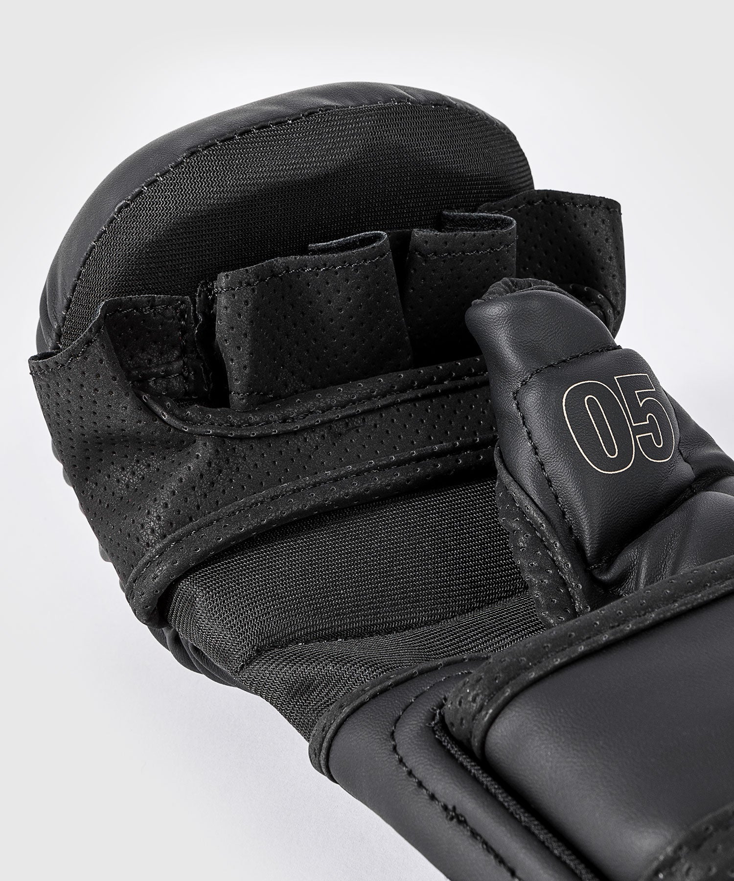 Guanti MMA 7 Oz Venum Impact Evo Sparring - Image 8